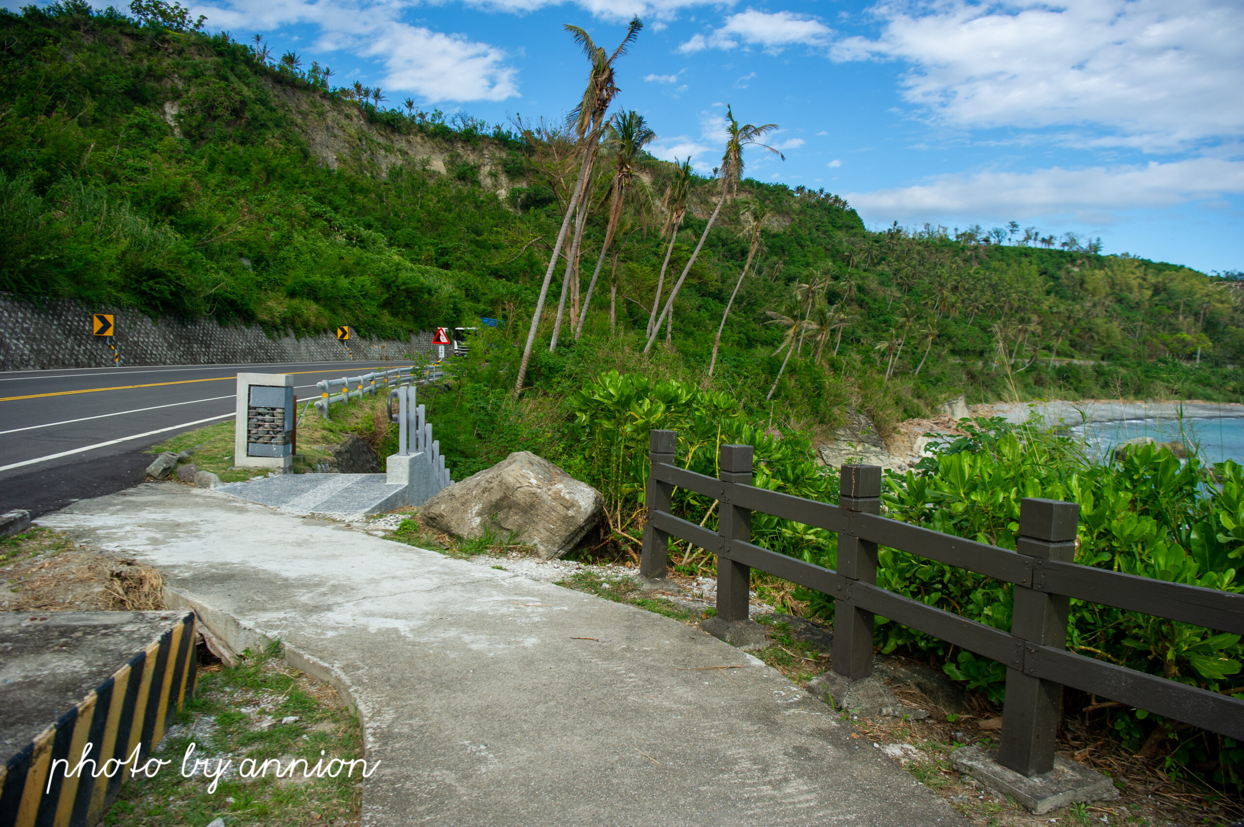 台東景點：台東必遊景點！母子灣休息區的絕美海岸風光與悠閒時光