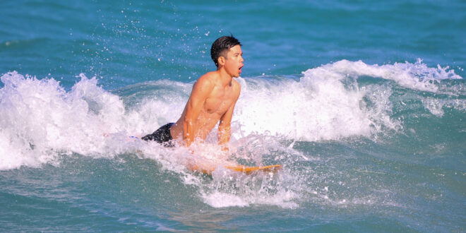 台湾の夏：猛暑の挑戦と涼しさが共存する季節