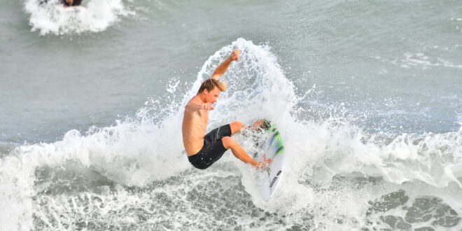 Taitung Surfing Paradise Guide – Beginner-Friendly Spots to Enjoy the Summer Waves!