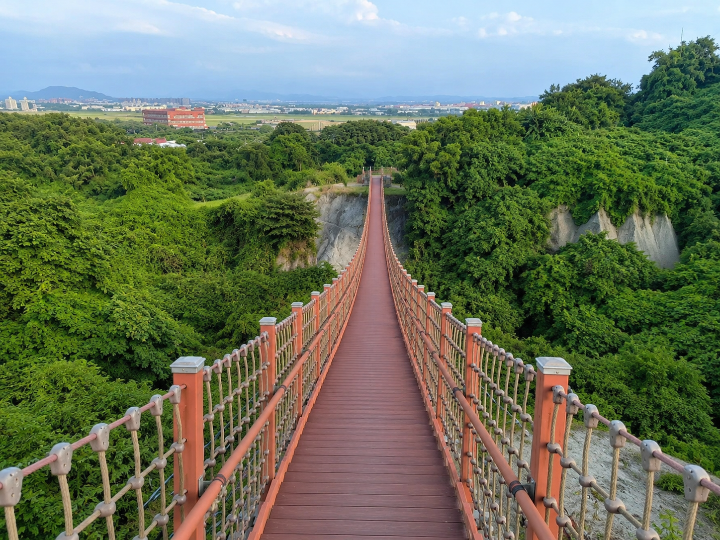 港澳旅客台灣西南部租車自駕行程｜高雄、台南、嘉義、阿里山路線建議